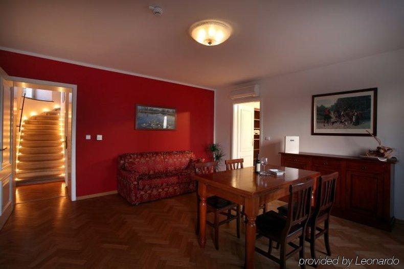Hotel Suite Home Prague Aparthotel Praag